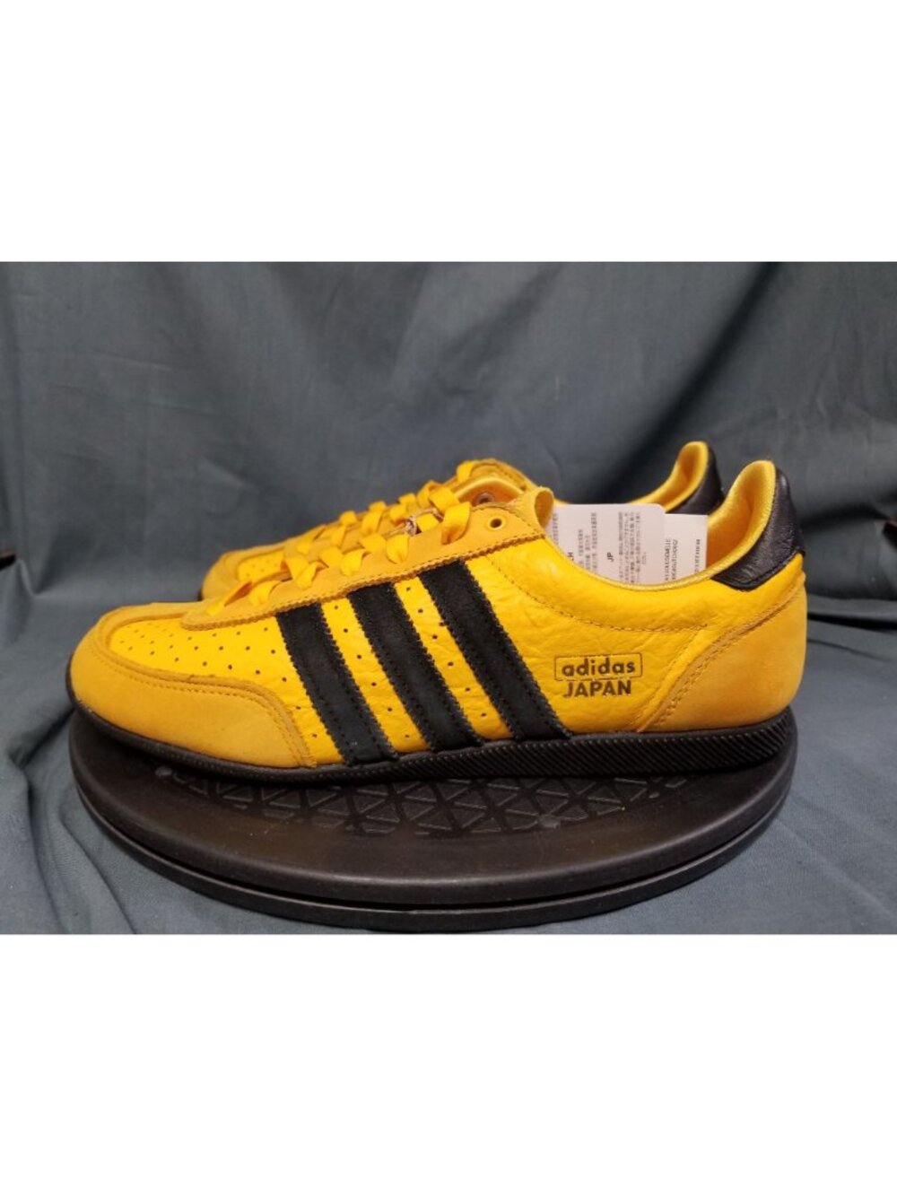 Adidas Japan Core Yellow Black JI2665 Women's Size 8 NEW NO BOX! - Picture 5 of 11